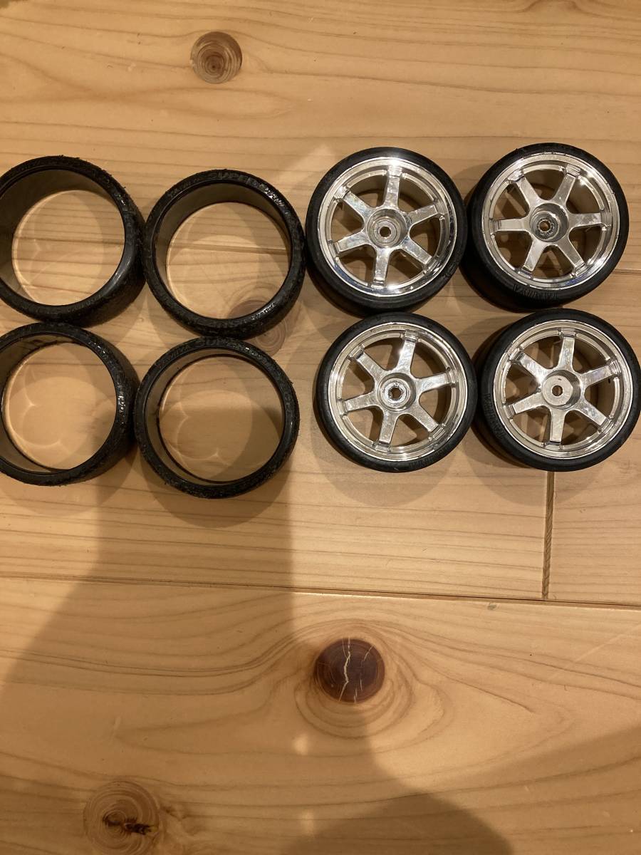 タミヤ　ラジコン　ドリフトタイヤ　トータル１６本_3