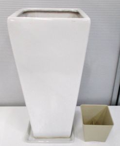 植木鉢 白 陶器のヤフオク の相場 価格を見る ヤフオク の植木鉢 白 陶器のオークション売買情報は15件が掲載されています