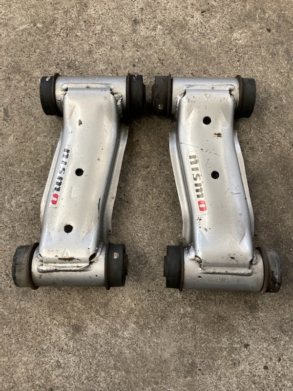 NISMO フロントアッパーリンクセット 左右 スカイライン GT-R R32