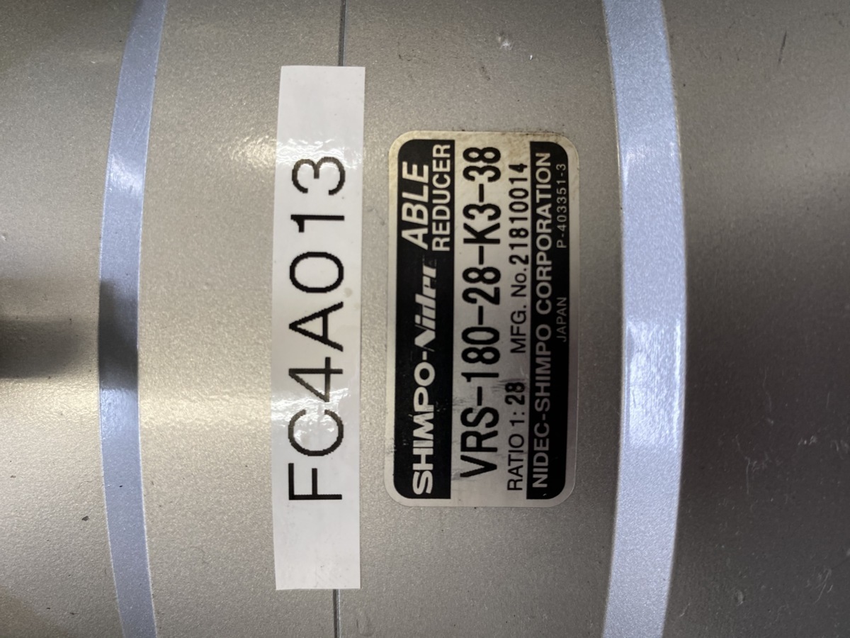 三菱電機 HF-SP352B サーボモータ 3.5KW / SHIMPO-NIDEC ABLE REDUCER サーボモータ用減速機 VRS-180-28-K3-38 HF-SP352B サーボモータ 三菱電機 New In Box
