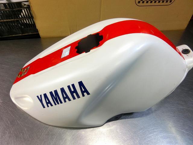 FZR400R アルミガソリンタンクカバー、綺麗☆2TK、1WG、F3レーサーレプリカ_3