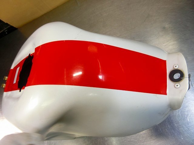 FZR400R アルミガソリンタンクカバー、綺麗☆2TK、1WG、F3レーサーレプリカ_9