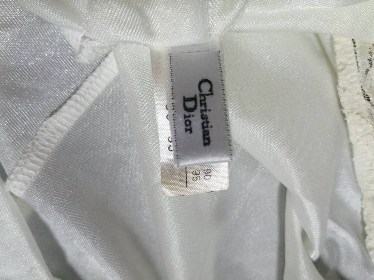 クリスチャンディオール　スリップ　豪華レース　下着　未使用　スリット入り Dior Christian Dior ディオール ピンク タグ付き スリップ