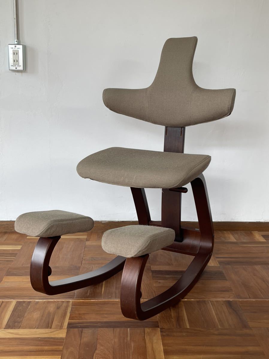 Y*s様 バランスチェア「ザ・シット」Varier by Stokke \