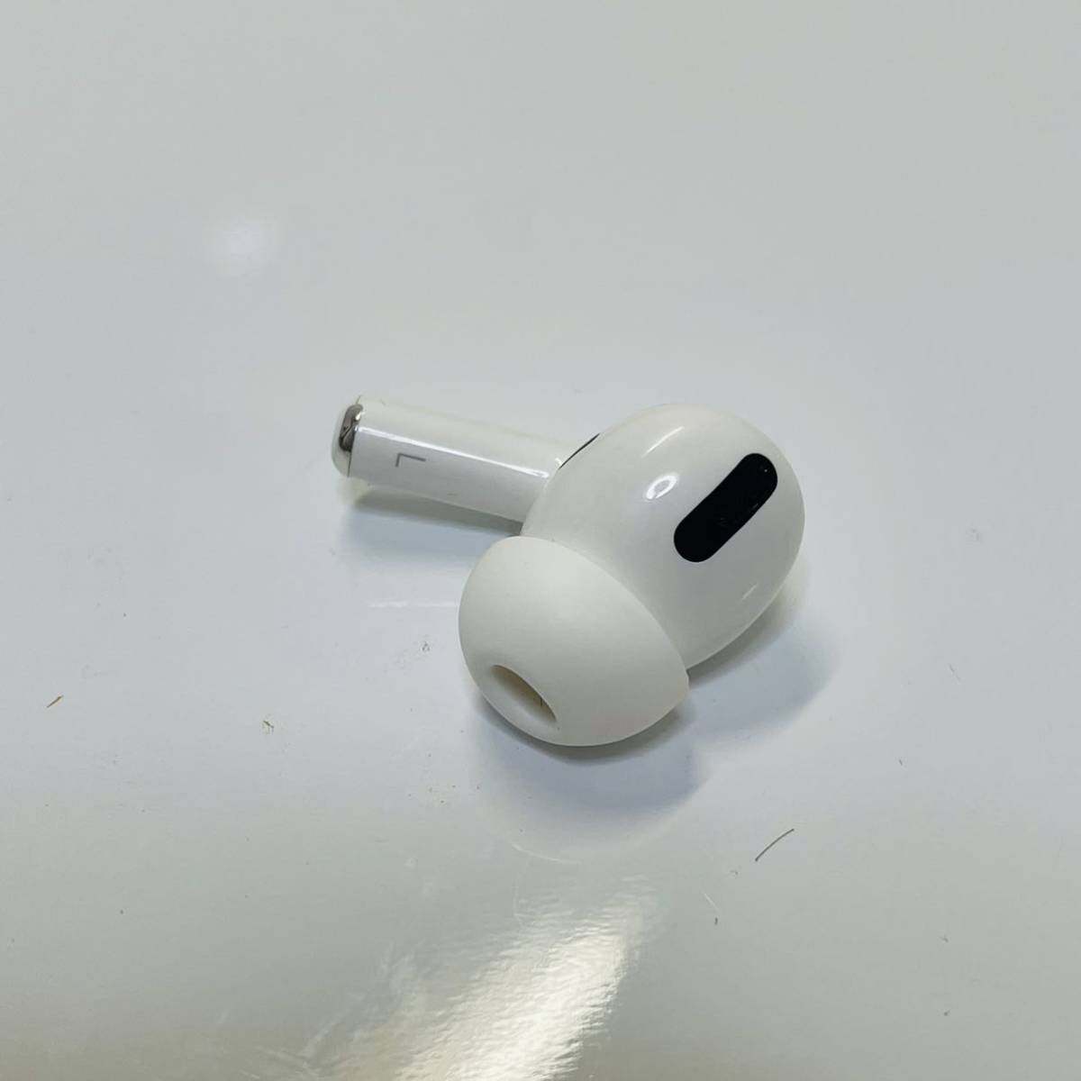 Apple純正 AirPods Pro イヤホン本体 片耳 左（ L）のみ A2084