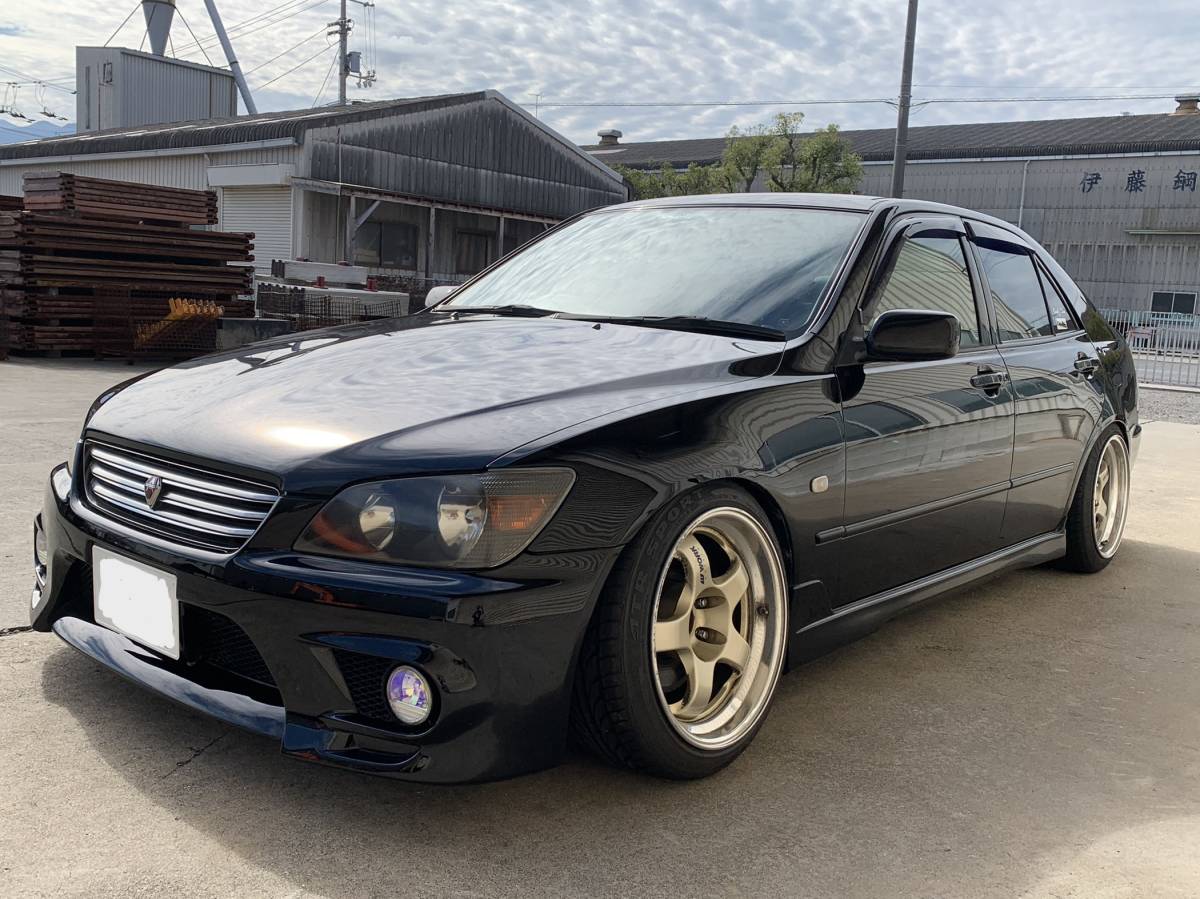 アルテッツァ トヨタ RS200 RS200 1998年モデル (MT)の価格・性能 