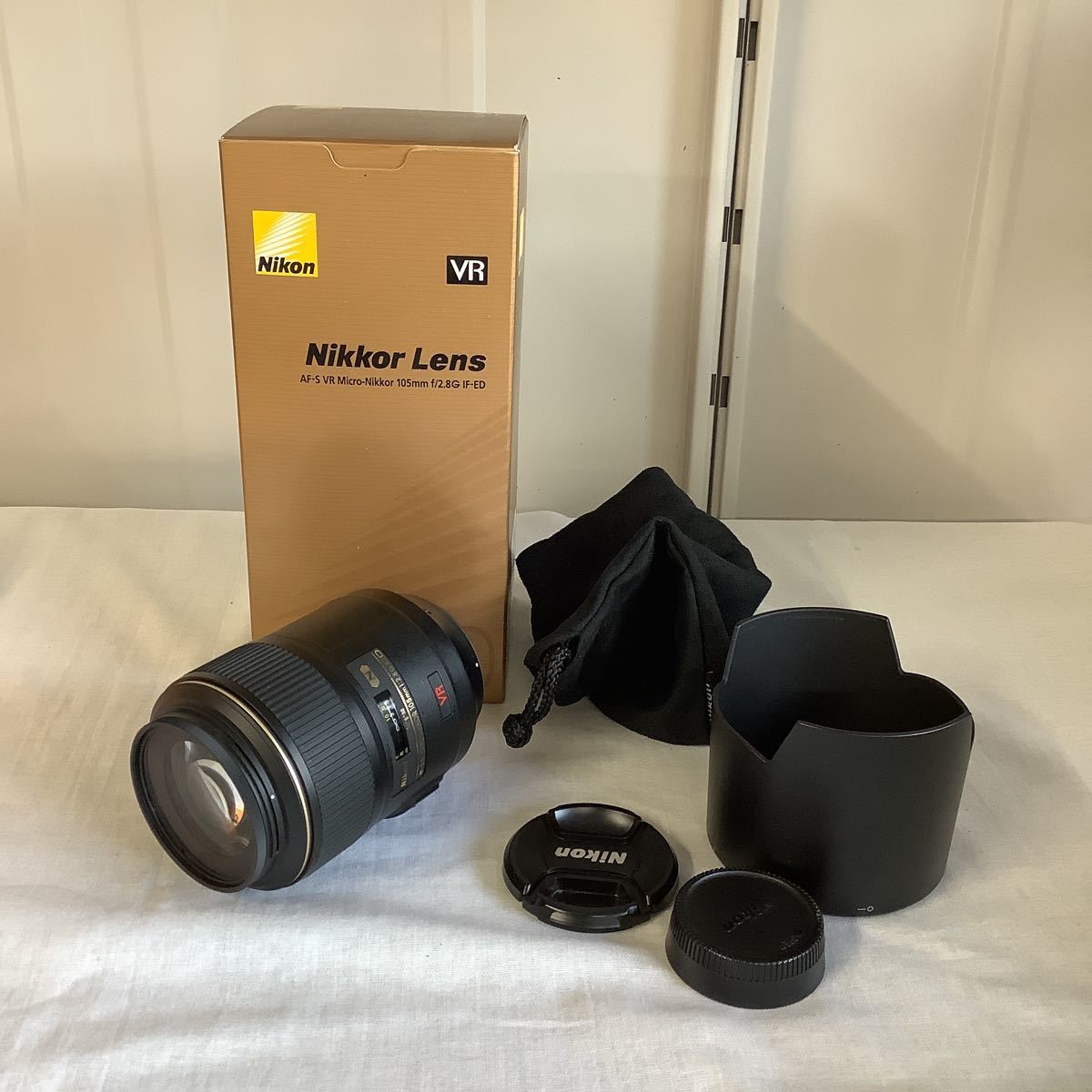Nikon AF-S MICRO NIKKOR 105mm F2.8 G ED VR 箱付き【04】 Nikon AF-S