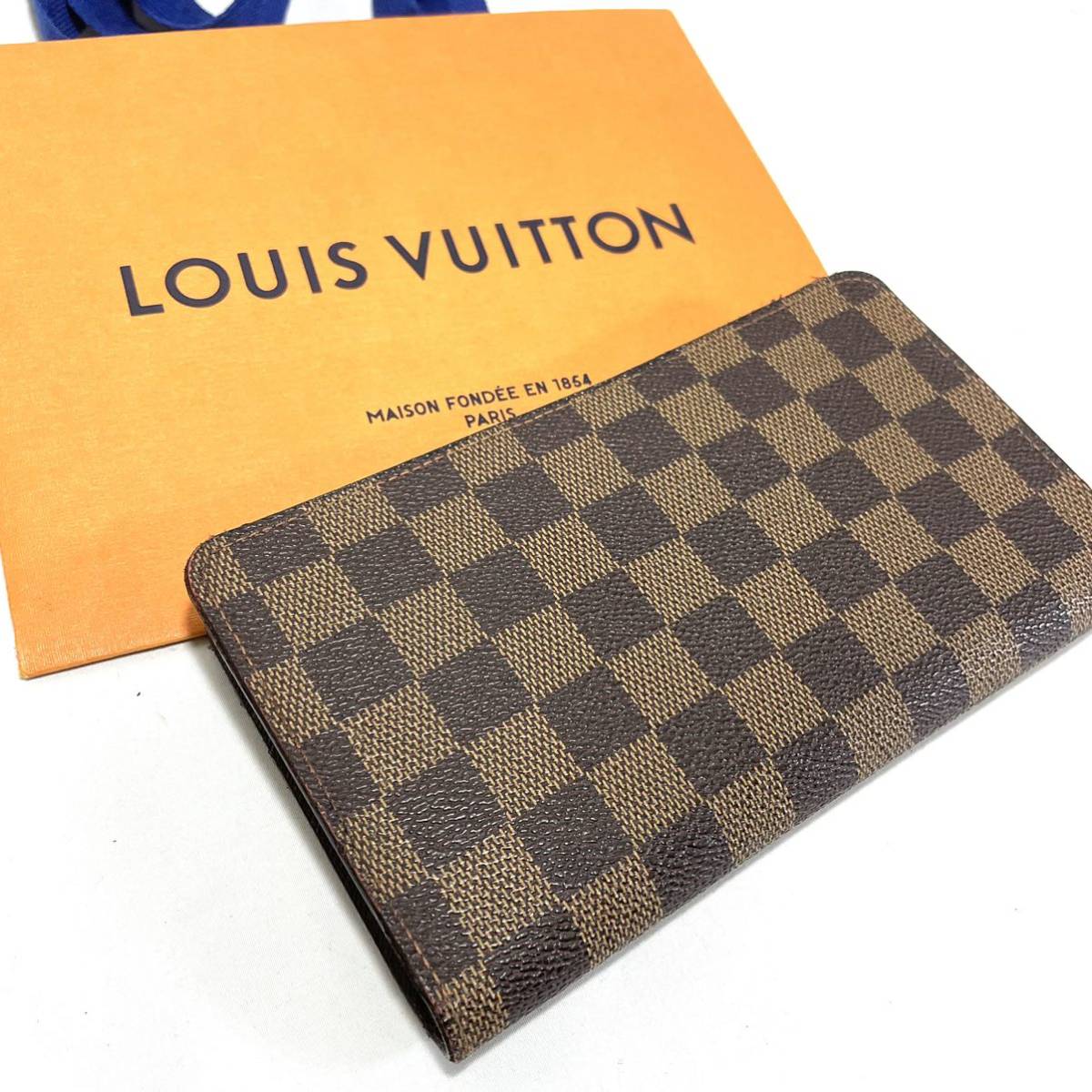 大人気！【LOUIS VUITTON】 ダミエグラフィット ラウンドファスナー