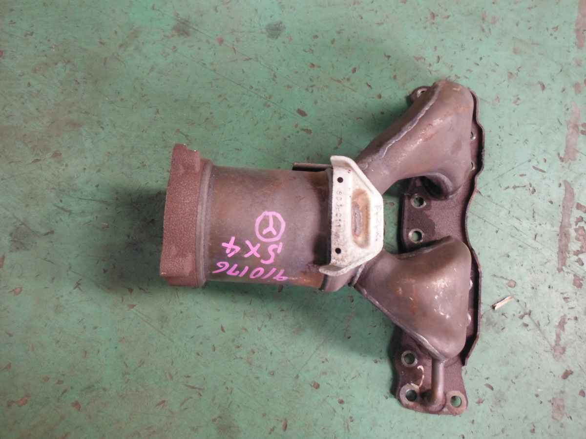 スズキ　YA11S　SX-4　触媒　エキマニ　80J-C11