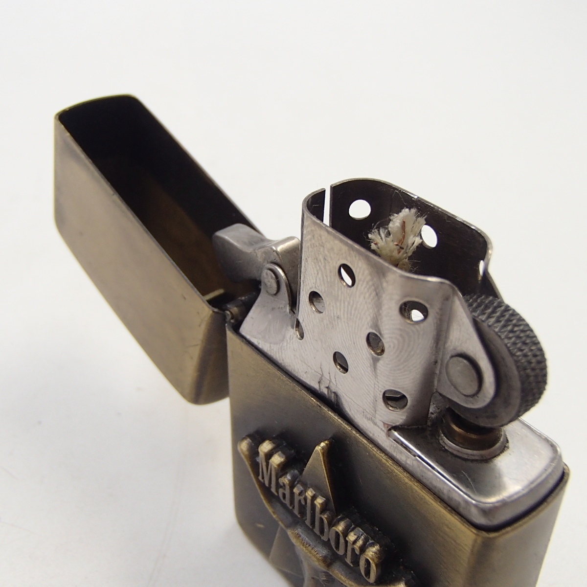 Marlboro ライター Zippo マールボロ 真鍮 ロングホーン ◎ジッポ 公式 