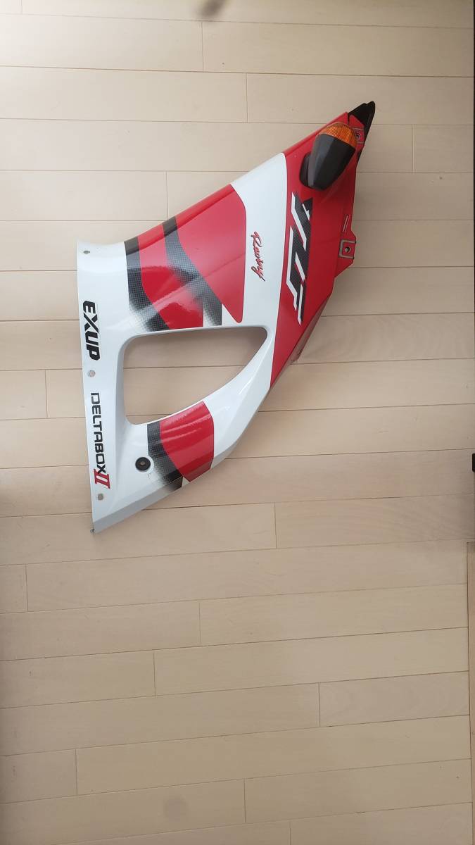 YAMAHA YZF-R1 5JJ 2000年式 サイドカウル 中古品