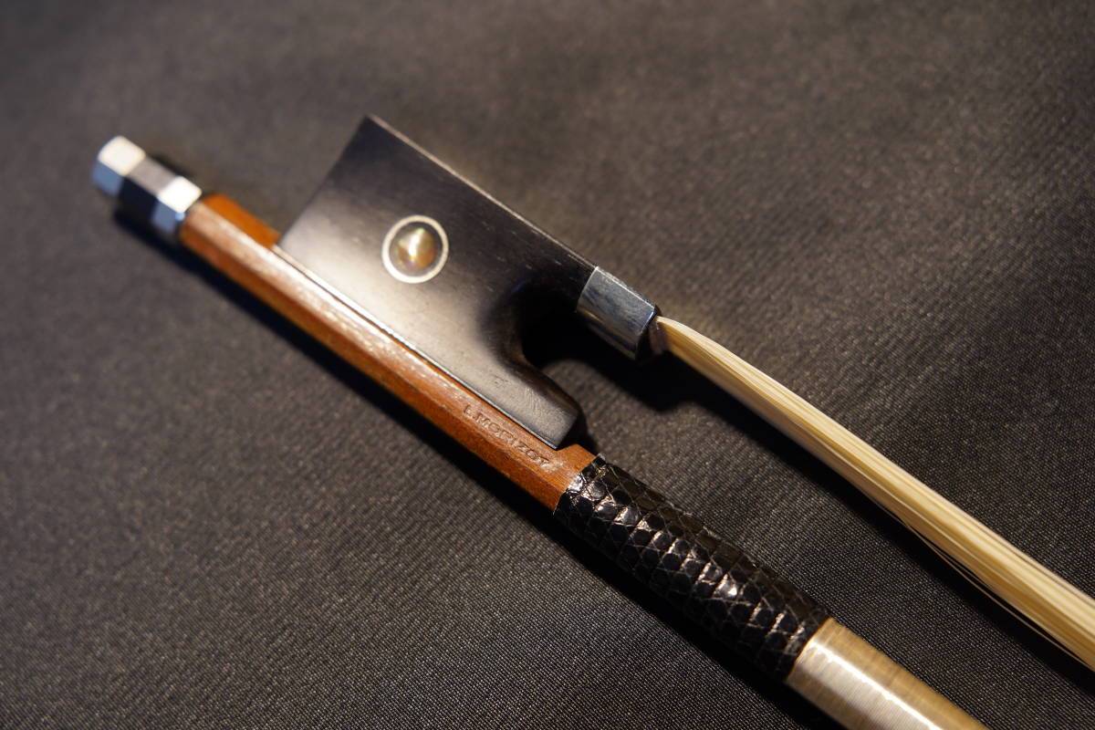 メーカー不明 ノーブランド バイオリン 4/4 ハードケース付き 現状品