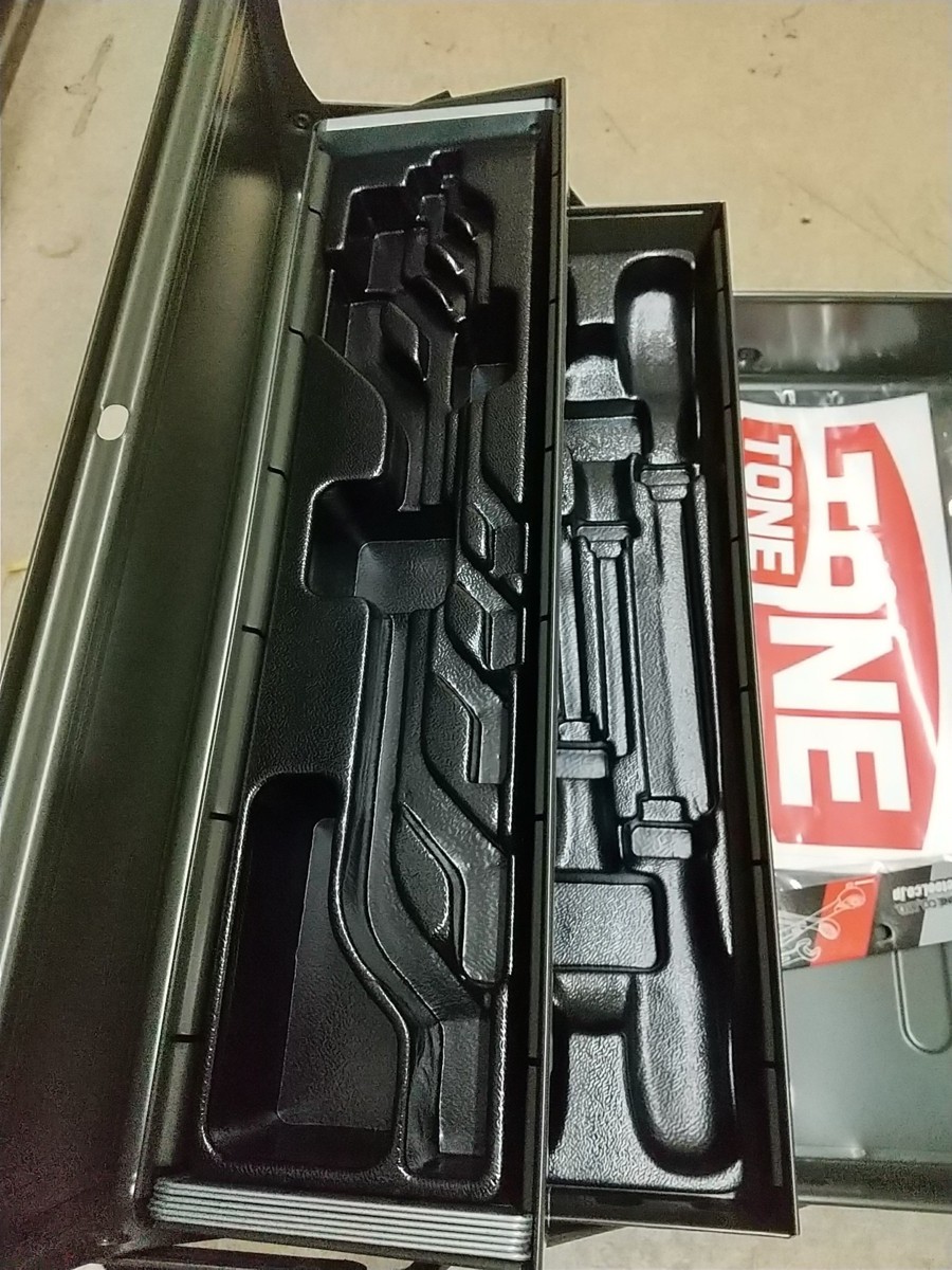 未使用品】トネ(TONE) ツールセット TSS4110D 差込角12.7mm(1/2 
