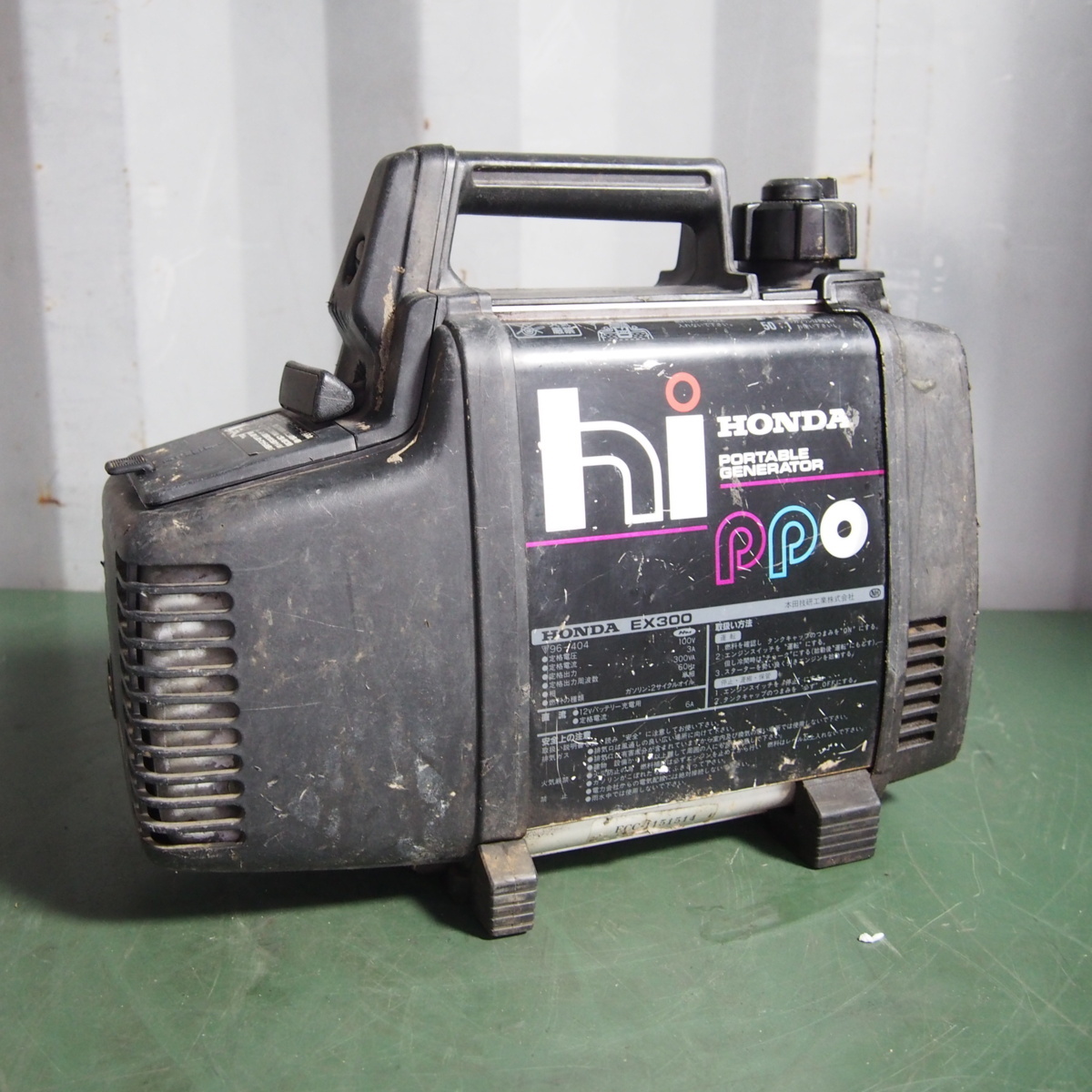 HONDA Hippo EX300 ポータブル発電機 (中古品) ホンダ 60Hz 黒