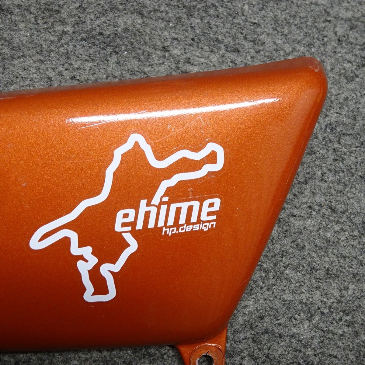 250TR 純正左右サイドカバー 塗装済み メタリックオレンジ(カワサキ用 