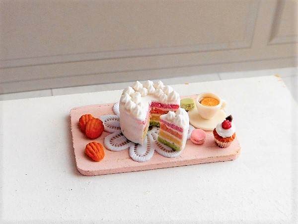 ミニチュアスイーツ レイヤーケーキ カップケーキ マドレーヌセット ドールハウス 売買されたオークション情報 Yahooの商品情報をアーカイブ公開 オークファン Aucfan Com