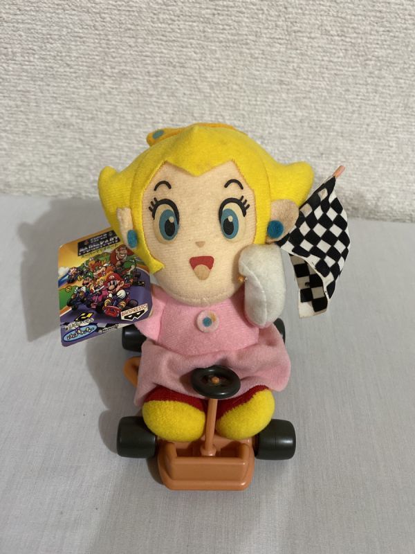 正規品】 スーパーマリオカート ぬいぐるみ ピーチ姫 中古タグ付き