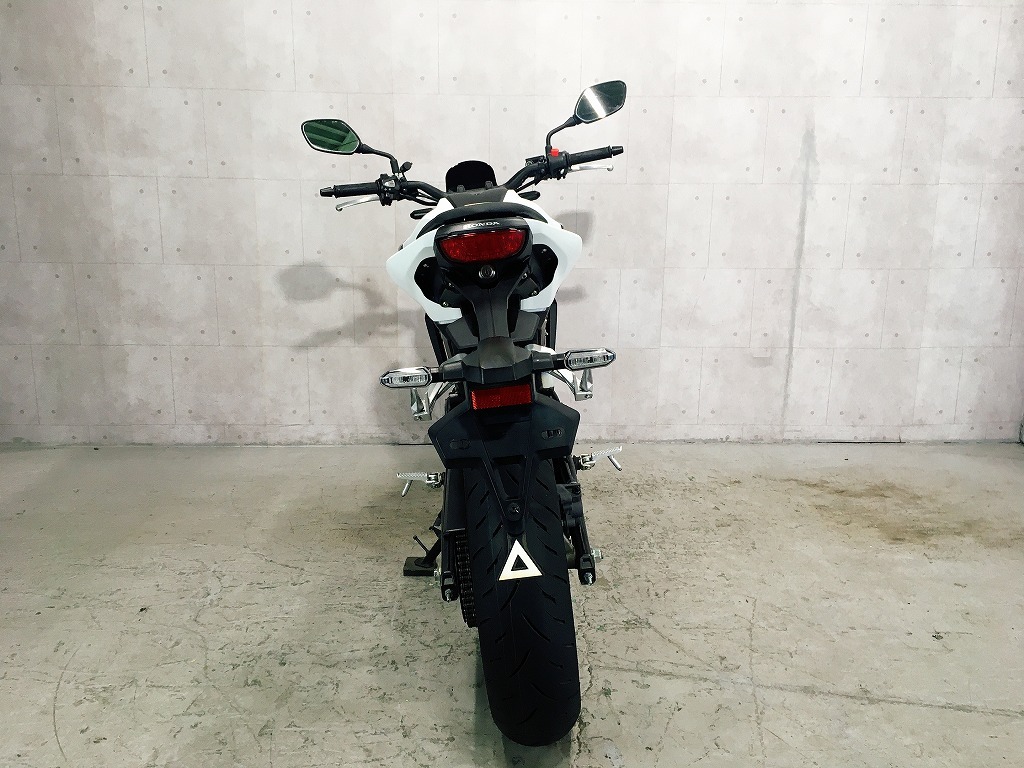 極美車 ホンダ Cb125r Abs カウル割れなし 純正オプションスクリーン インジェクション 原付2種 検 Cb250r Cb150r Smh6559 51cc 125cc 売買されたオークション情報 Yahooの商品情報をアーカイブ公開 オークファン Aucfan Com