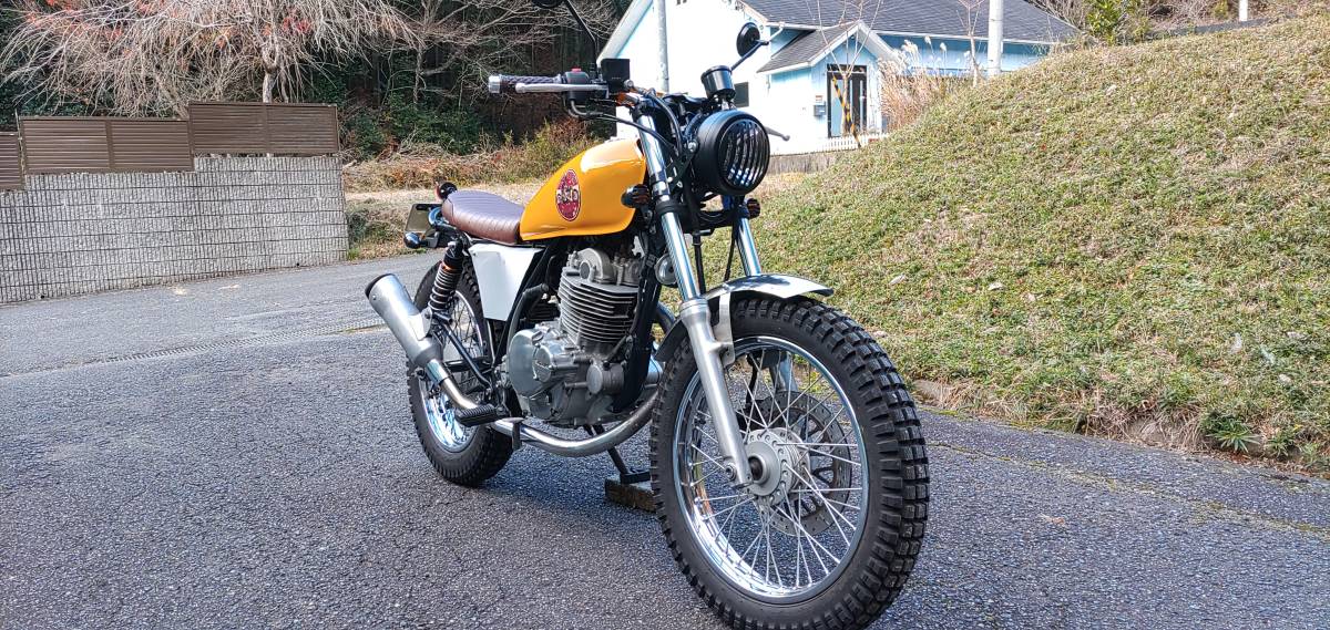 ⭐︎スズキ ST250  プチカスタム車  軽整備後お渡し⭐︎ SUZUKI ST250 先日納車させていただきました！ ありがとうございます