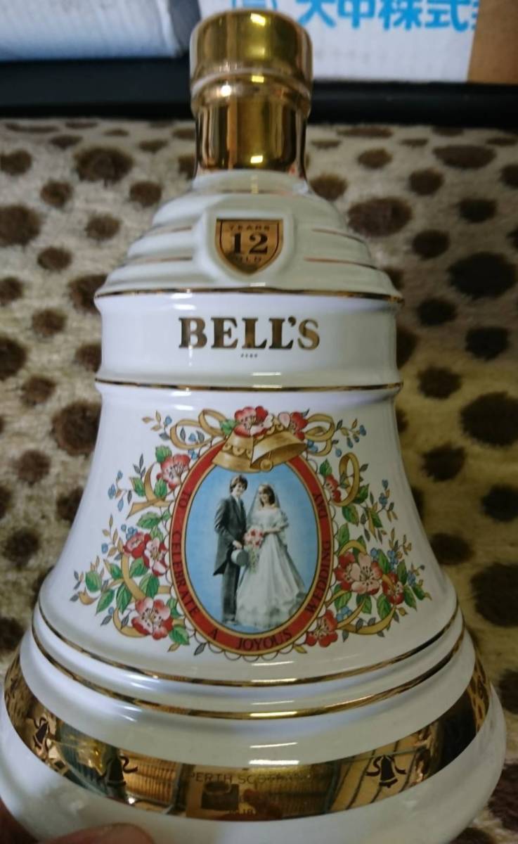 古酒・未開栓】BELL'S ベル 12年 陶器ボトル 750ml ウイスキー