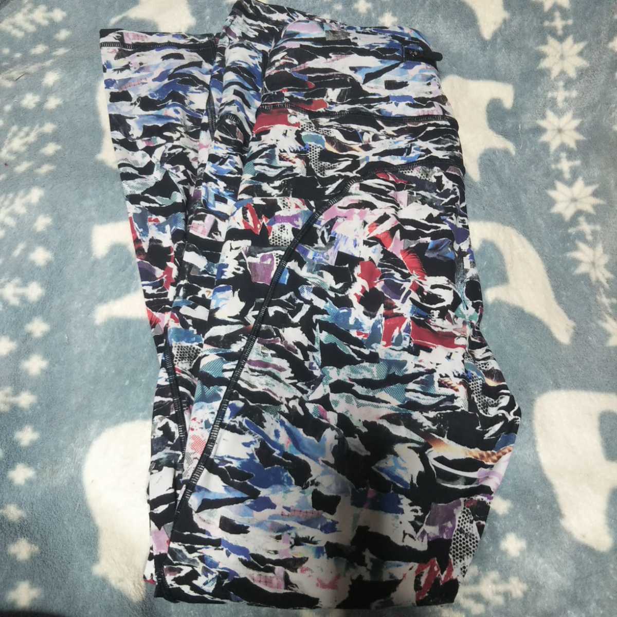 ルルレモン ワークアウトタイツ Sz6 カルチャークラッシュ 中古