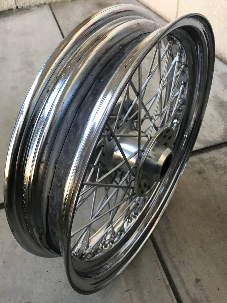 バルカン400 クラシック 純正 フロントホイール 中古品(フロント