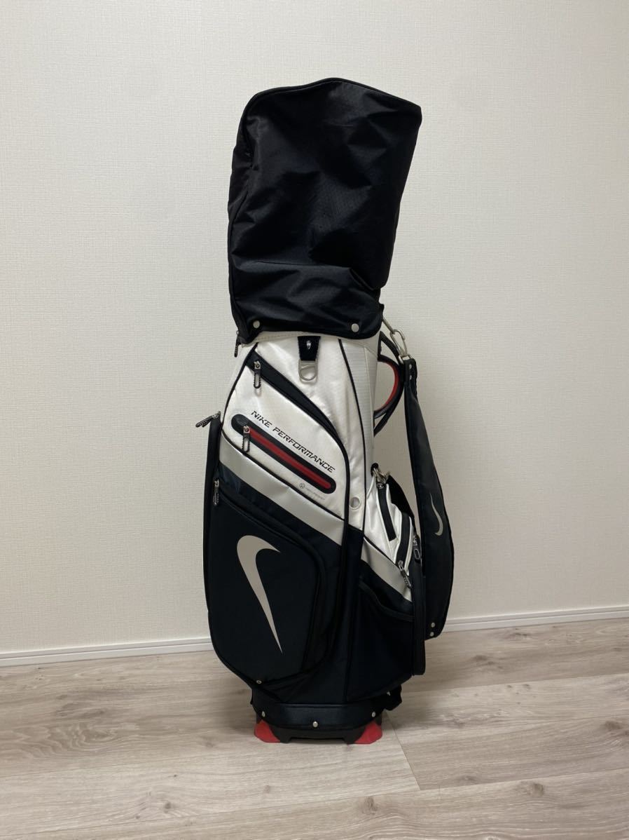  nike golfキャディバック 14分割(NIKE)｜売買されたオークション情報、yahooの商品情報をアーカイブ公開 - オークファン キャディバッグ