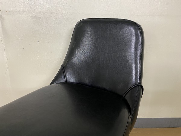 Ψモデルルーム展示品【 Unico / ウニコ Rick armless chair インテリア