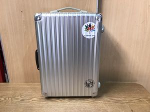 スーツケース 中古のヤフオク の相場 価格を見る ヤフオク のスーツケース 中古のオークション売買情報は97件が掲載されています