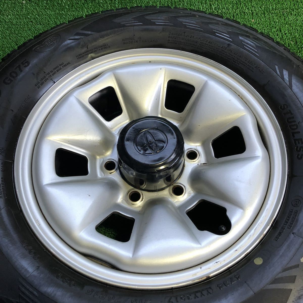 ☆トヨタ純正スチール 15×6J 6穴 139.7☆215/70R15 ヨコハマ アイス 