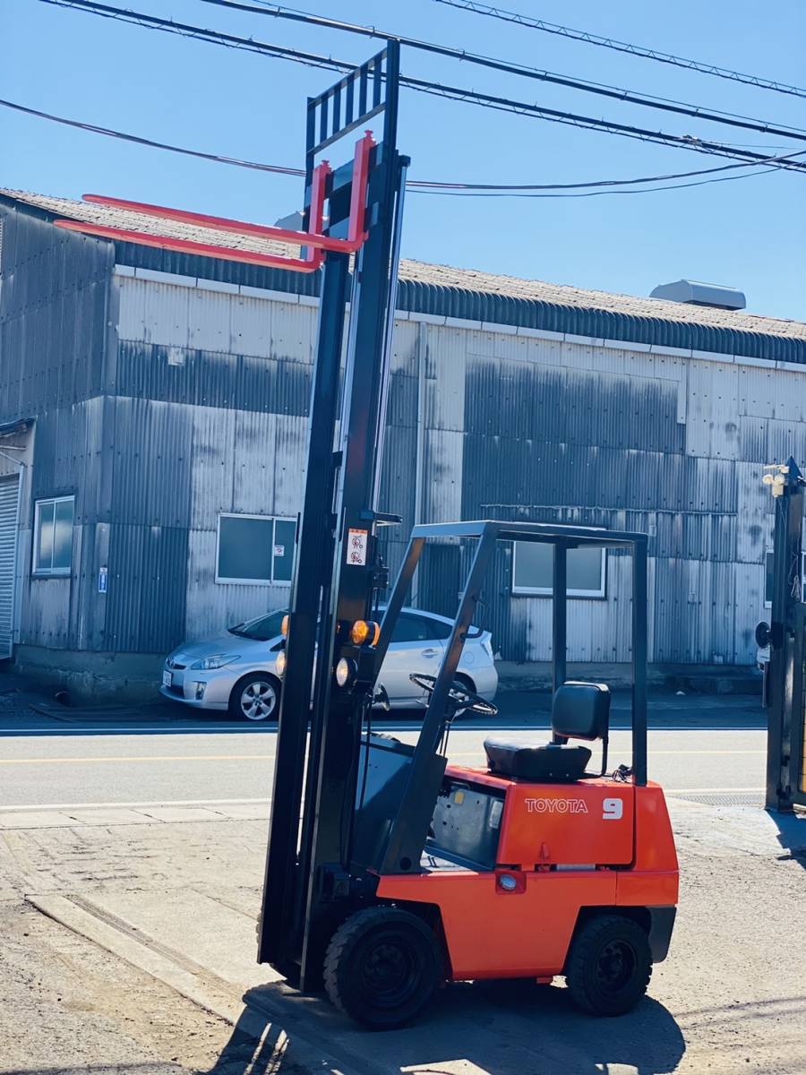 【高品質，最新作】 トヨタ フォークリフト 2FGL9 ガソリン 900Kg ノーパンクタイヤ 全国陸送可能 下取OK(建設機械、重機)｜売買されたオークション情報、yahooの商品情報をアーカイブ公開 - オークファン 建設機械、重機