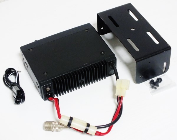 YAESU FT-715 430MHz モービル機