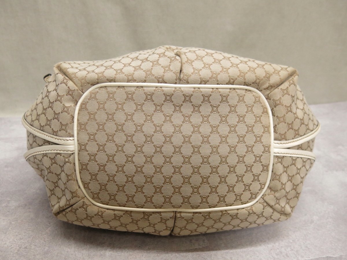 未使用○CELINE セリーヌ○ビタースウィート○マカダム○キャンバス 