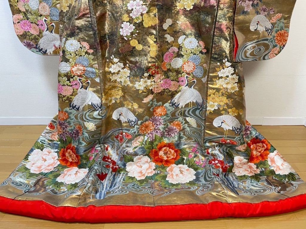 鳥居ユキ 色打掛 豪華 刺繍 鶴紋 花鳥紋 打掛 花嫁　 衣裳 婚礼 結婚 和装 着物 身丈約189センチ 裄約65センチ 色打掛 IROHA◇白打掛◇tc2343白無垢 和装 その他女性誌&amp;女性ファッションVol.4 古雑誌&amp;古本Re-Make&frasl;Re-Model 身丈162.5cm