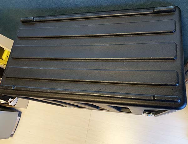 ○ギターアンプの運搬に SKB 製 R112AUV ギターアンプ用ケース 1×12 