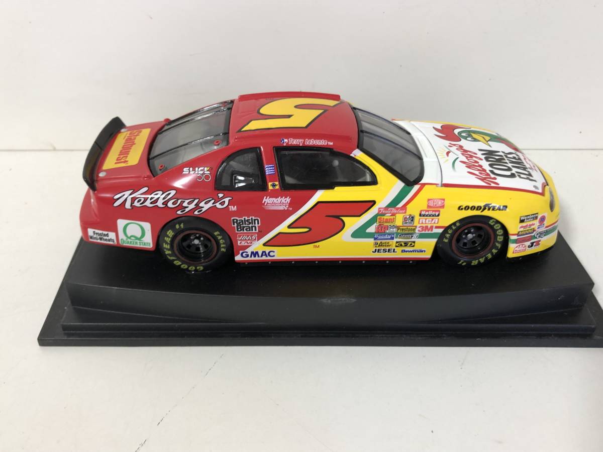 Minicar シボレーモンテカルロ nascar 0 1 24 Action Racing NASCAR