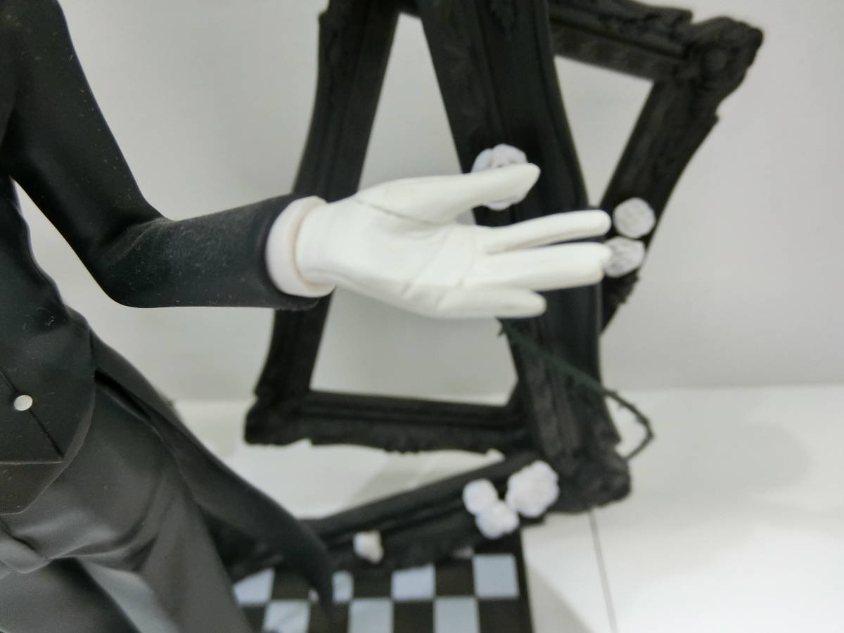 I) 107 黒執事 フィギュア 開封済み 現状品 セバスチャン シエル 葬儀 