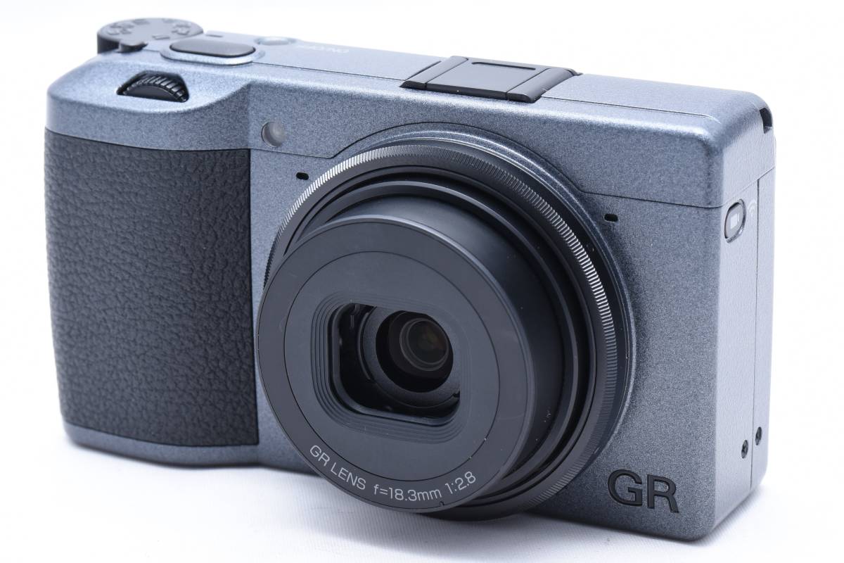 ☆超極上☆ リコー RICOH GR III 《ショット数10893回・元箱付・付属品