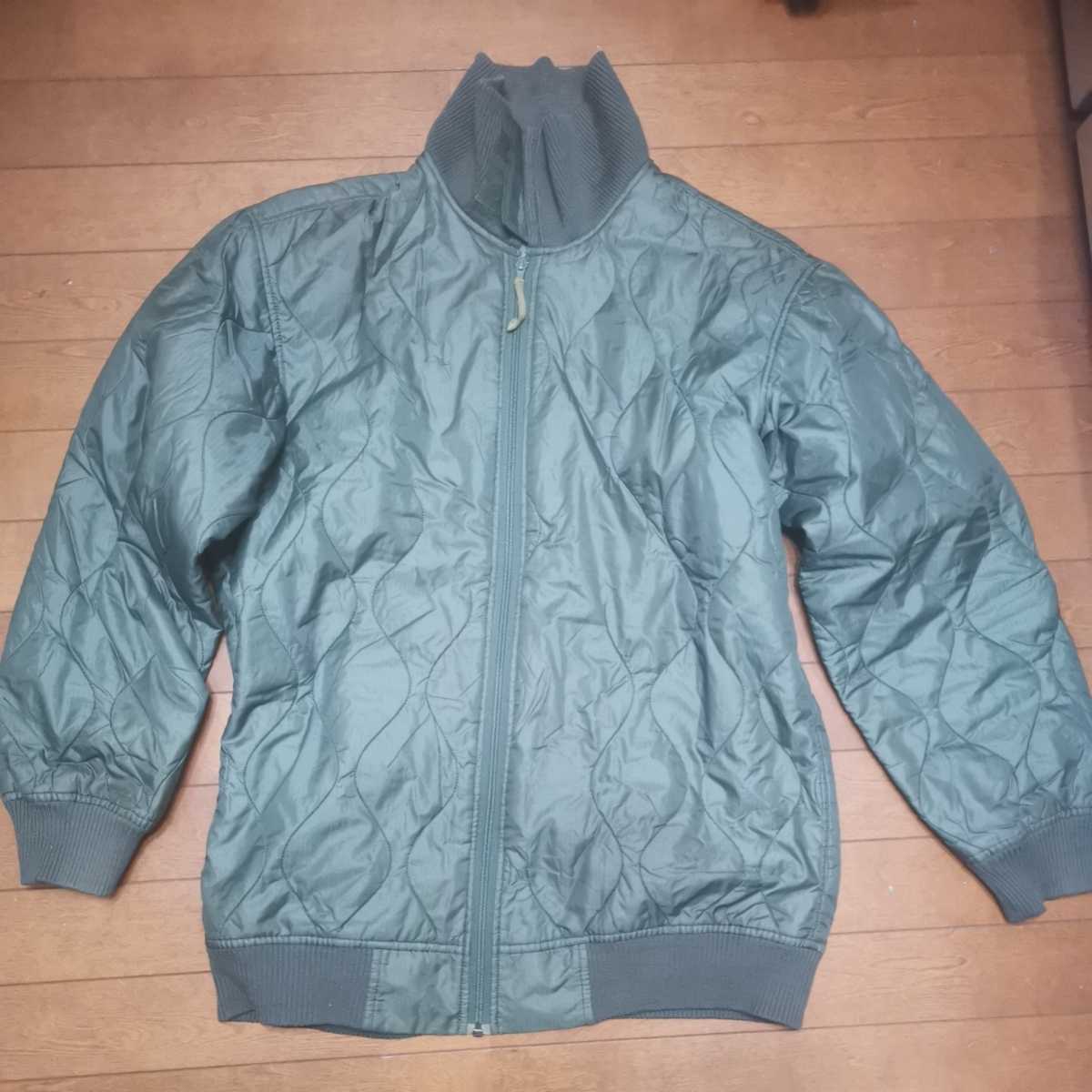 陸上自衛隊　防寒戦闘服中衣？　タグなし