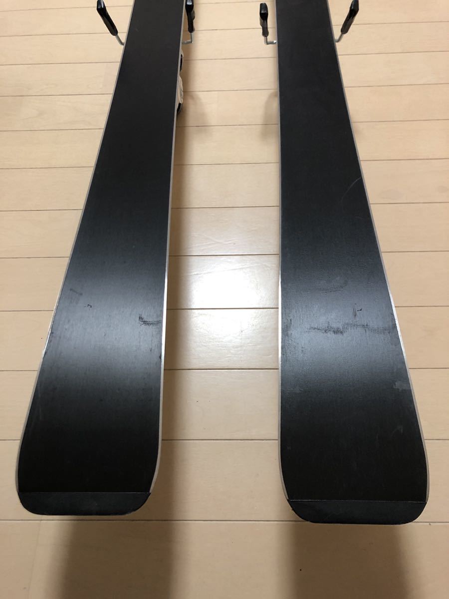 美品】スキー板 ロシニョール レディース スペイン製 カービングスキー