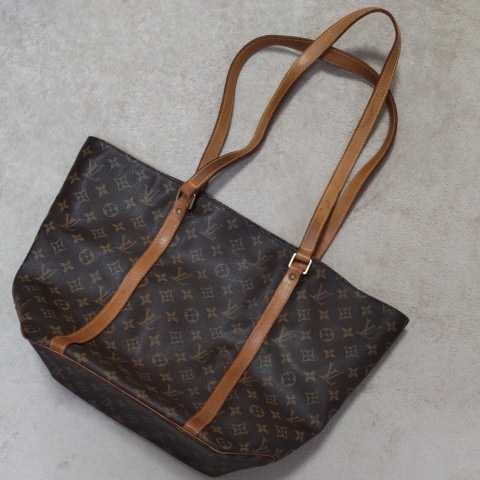 LOUIS モノグラム VUITTON Louis Vuitton（ルイ・ヴィトン）の サック
