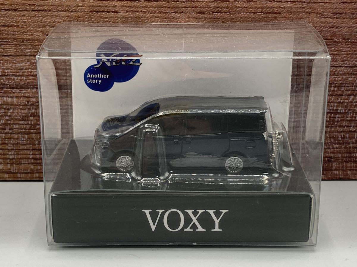 即決有☆プルバックカー トヨタ ヴォクシー VOXY 80系 LEDライト 
