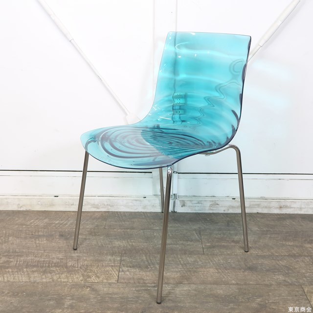 カリガリスダイニングチェアFIFTIESブルー中古（その2） Calligaris