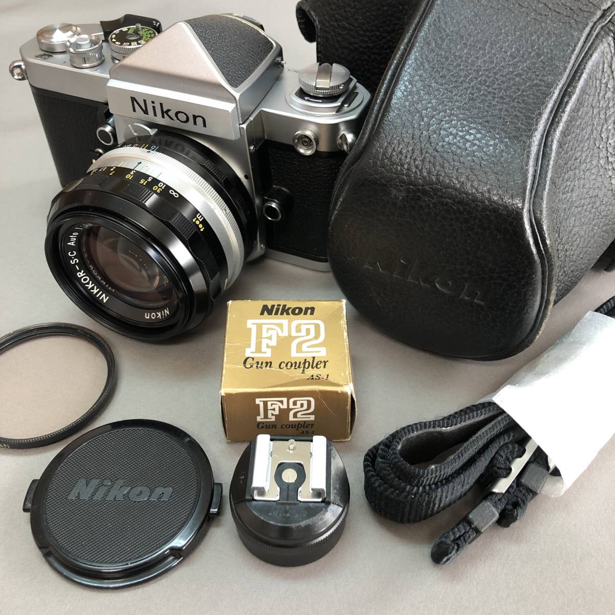  綺麗 Nikon ニコンF2 アイレベル + NIKKOR-S C Auto 50mm f1.4 ケース付 現状品(ニコン)｜売買されたオークション情報、yahooの商品情報をアーカイブ公開 - オークファン マニュアルフォーカス