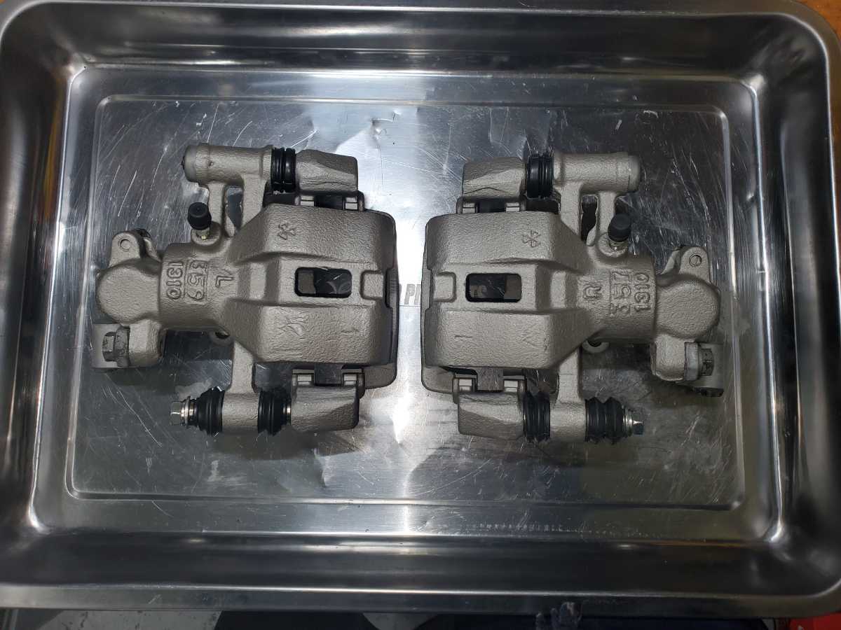 【定番，大人気】 AE86 リヤ ブレーキキャリパー 左右セット(ブレーキキャリパー)｜売買されたオークション情報、yahooの商品情報をアーカイブ公開 - オークファン ブレーキキャリパー