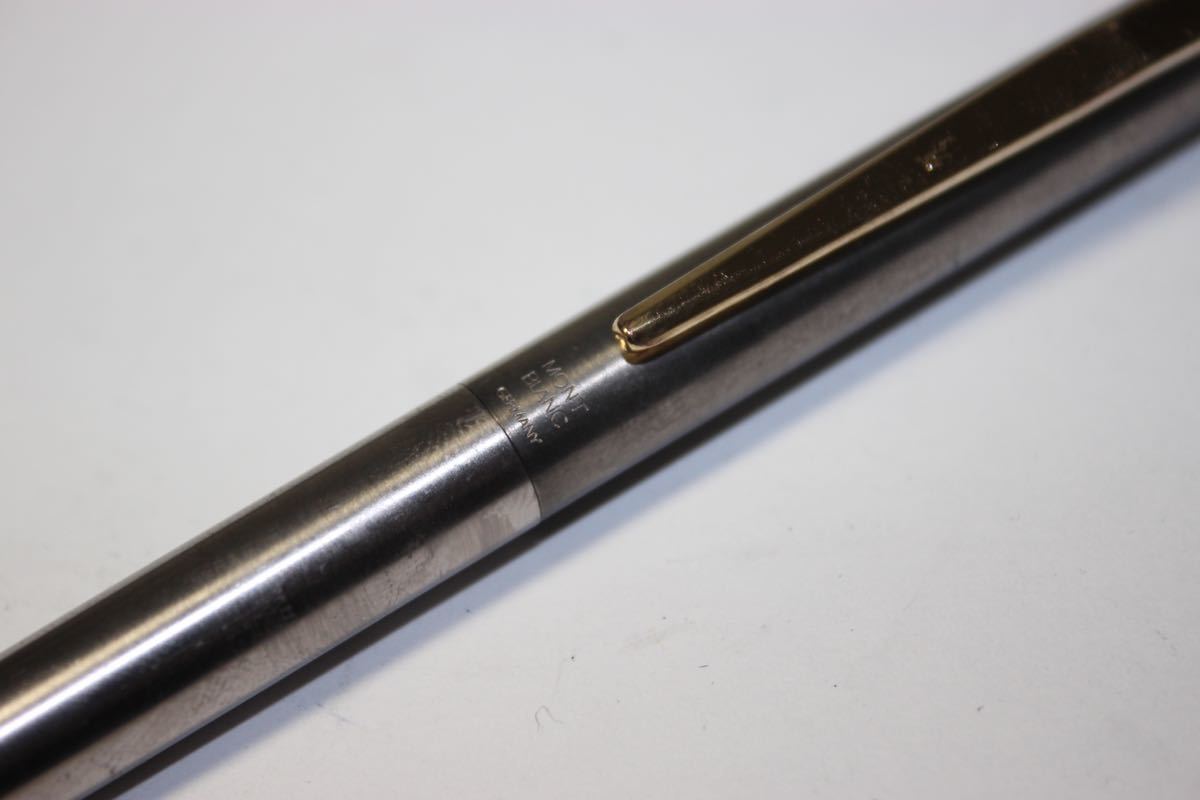モンブラン MONTBLANC モンブラン万年筆 ドイツ製 ペン先K14金 【公式