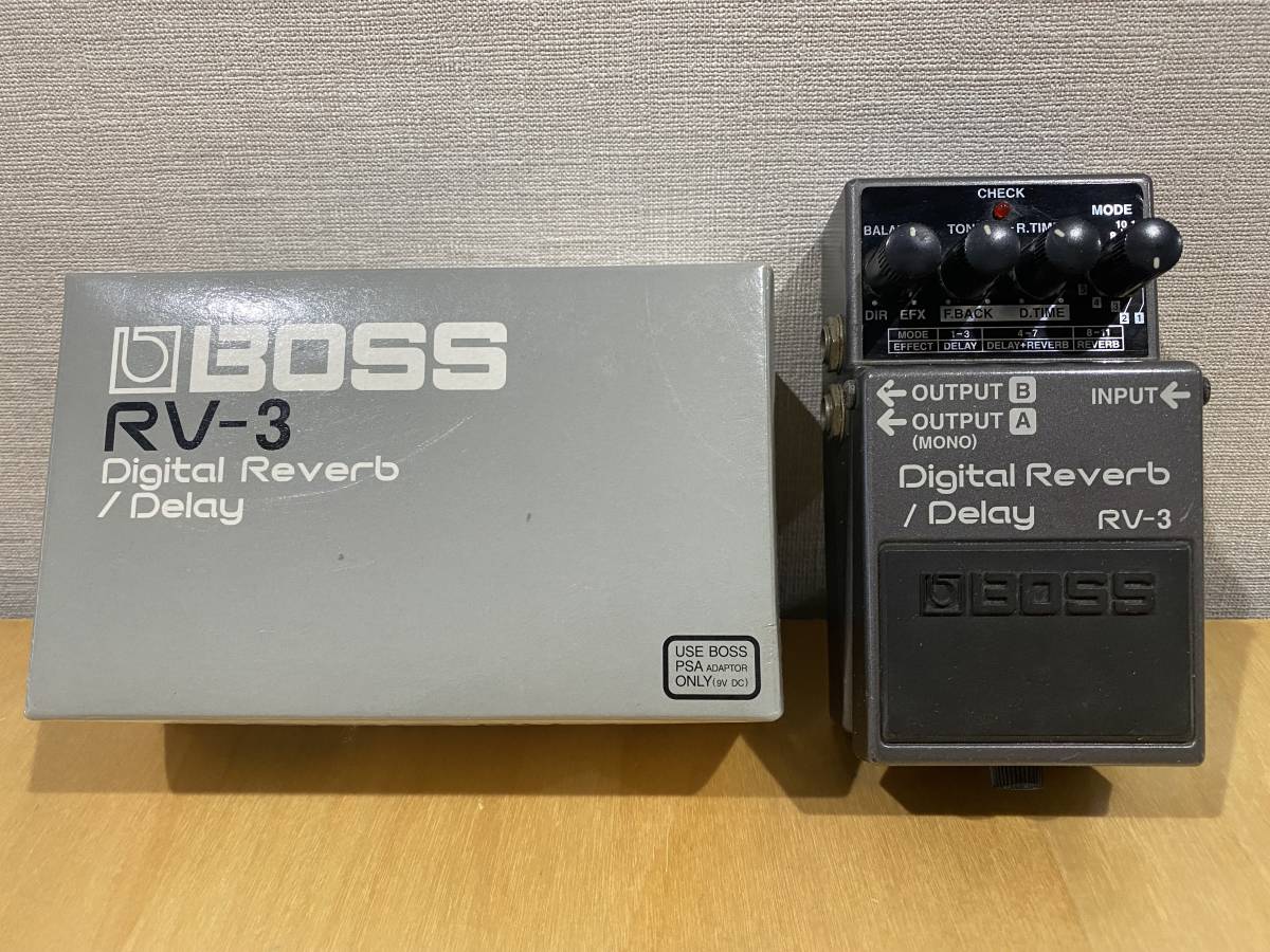 BOSS Digital Reverb / Delay RV-3 本体 BOSS RV-3 Digital Reverb/Delay デジタルリバーブ/ディレイ 箱、説明