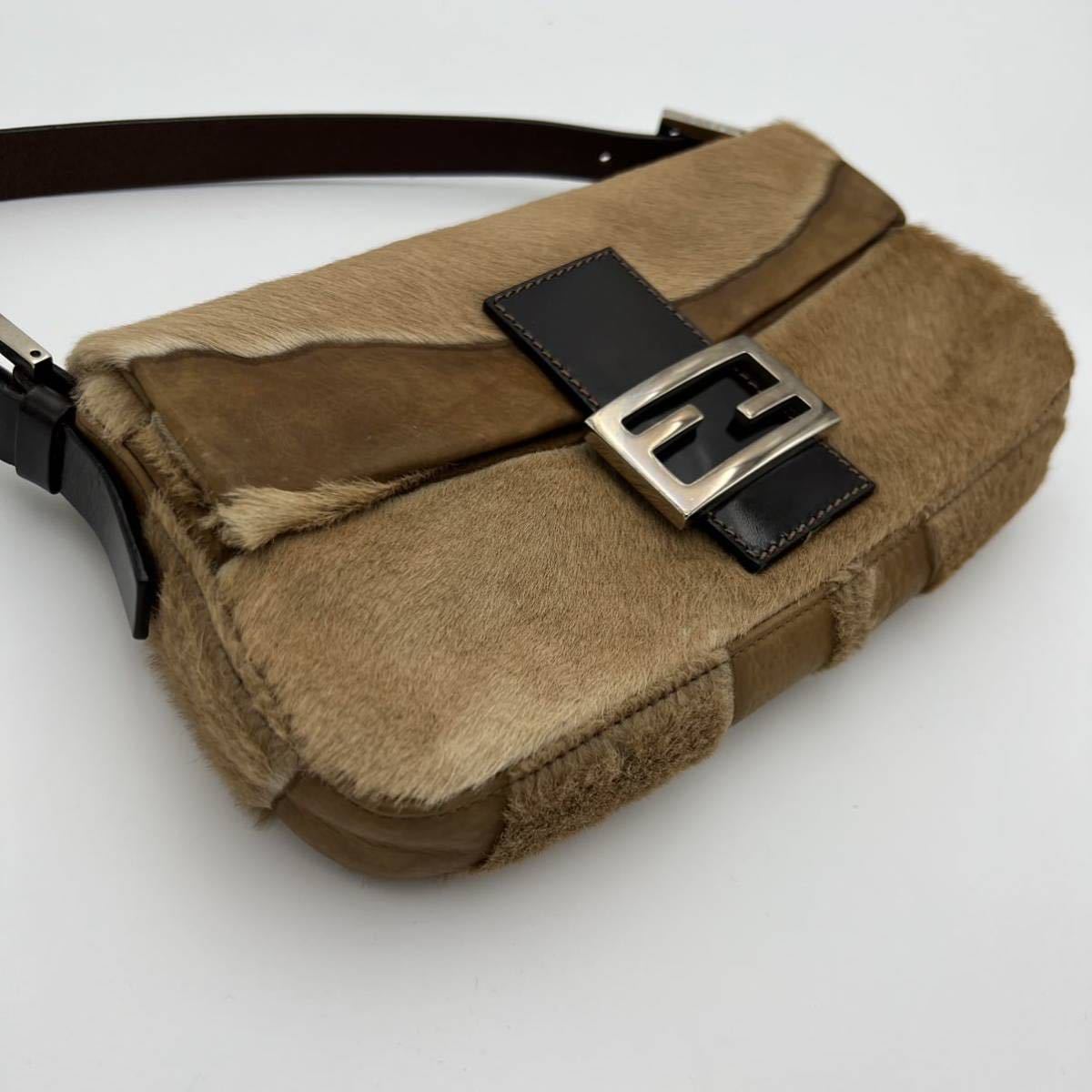 1円《新品未使用タグ付き》FENDI フェンディ マンマバケット ムートン  