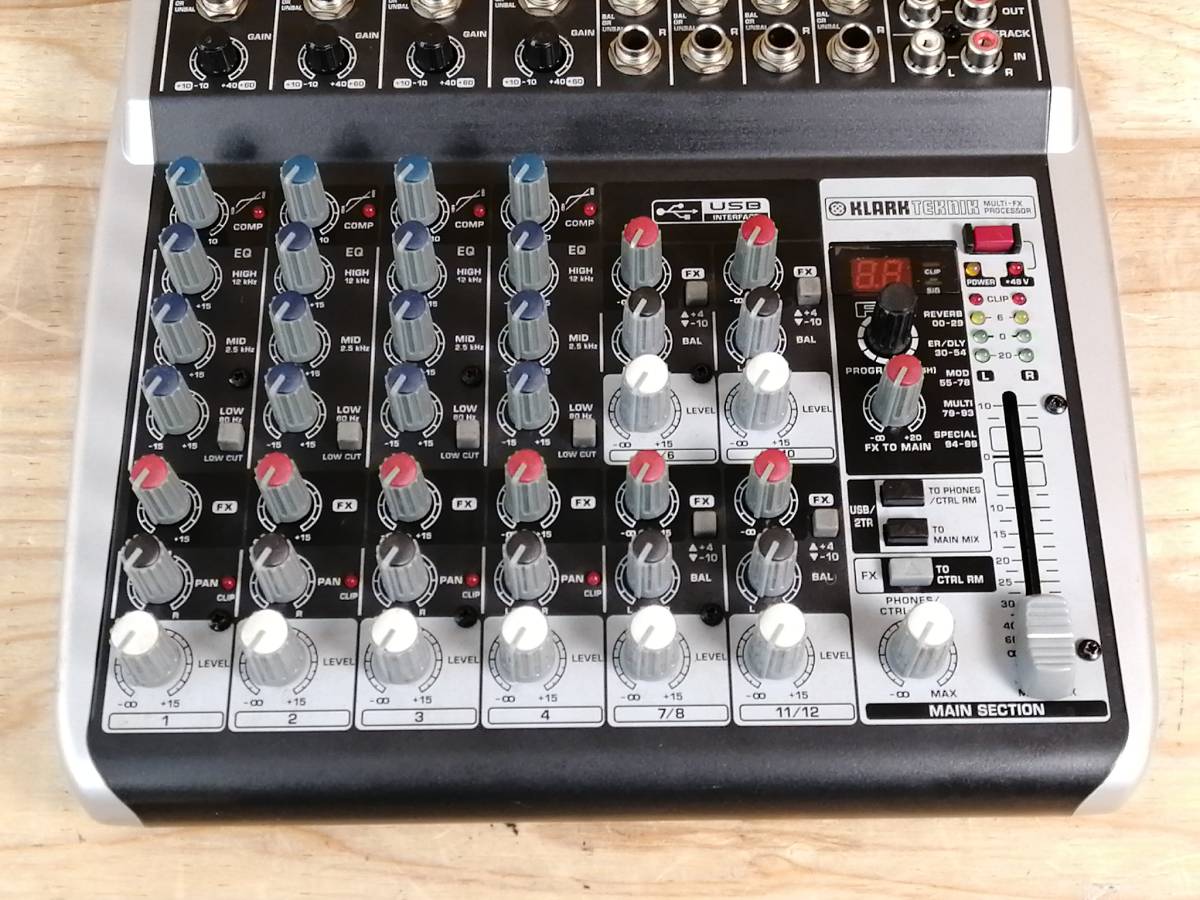 N799◇◇中古 BEHRINGER【ベリンガー】XENYX QX1202USB アナログ
