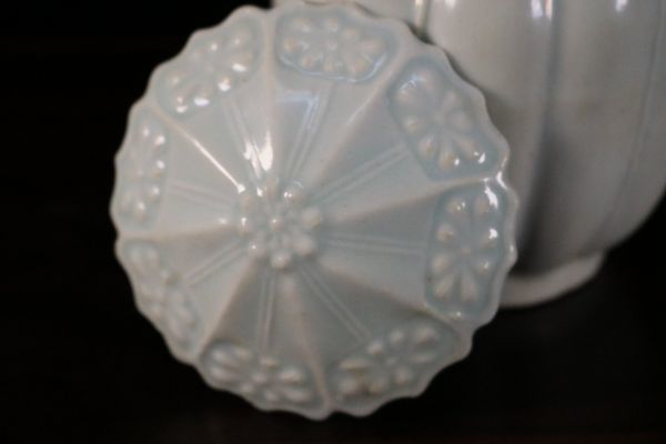 青白磁 宋時代 中国美術 影青 蓋物 湖田窯 唐物 瓜形香合